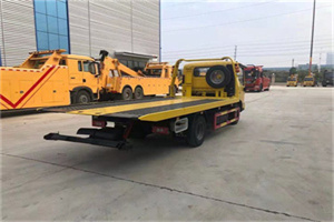 邯山非事故拖车