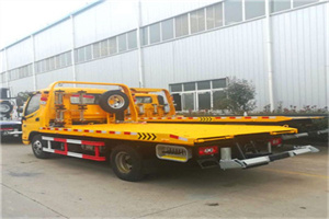 邯山附近拖车救援搭电